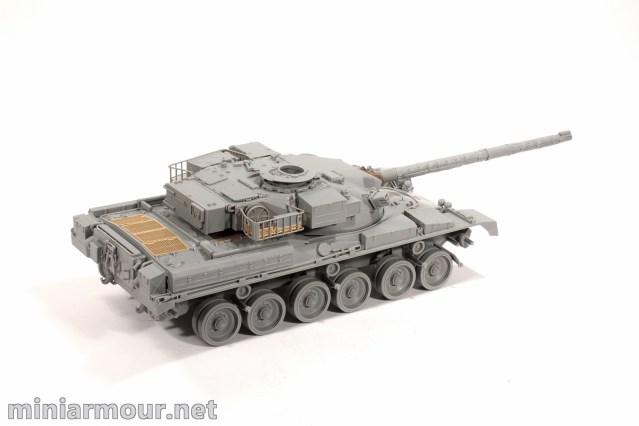 ChieftainMk5IMG_5725res